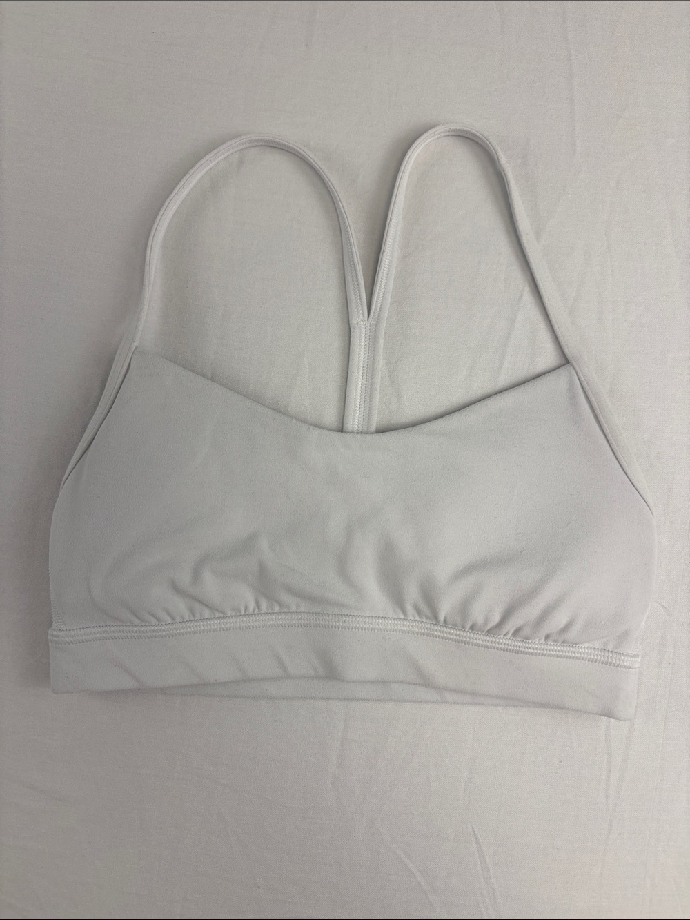 Lululemon Flow Y Bra Nulu in White size 4
